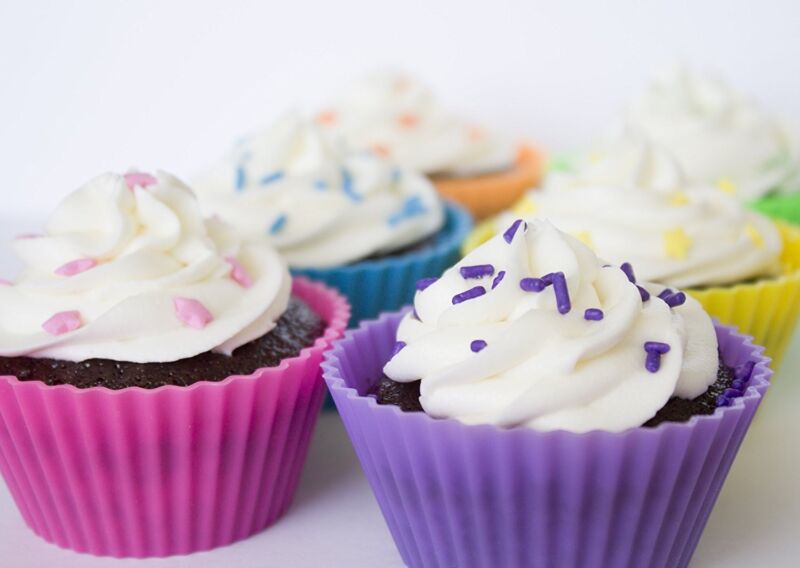 12-Pack Silicone Cupcake Liners – Reusable Nonstick Muffin Baking Cups